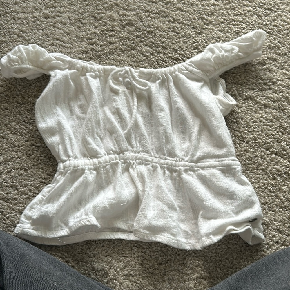 roxy shirt perfect for summer!